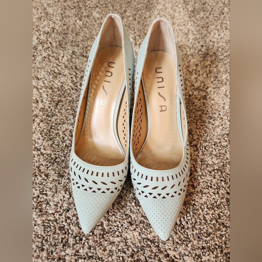 Unisa Heels Size 8.5
